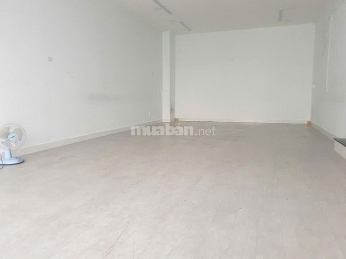 Cho thuê nhà mặt tiền đường Huỳnh Văn Bánh, PHường 13, Quận Phú Nhuận