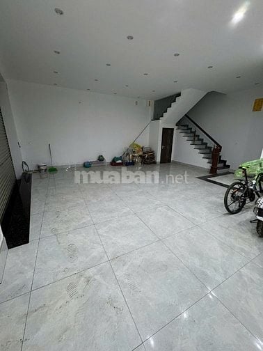 Cho thuê nhà mặt phố Yên Duyên, quận Hoàng Mai, DT 65m2x4 tầng+tum