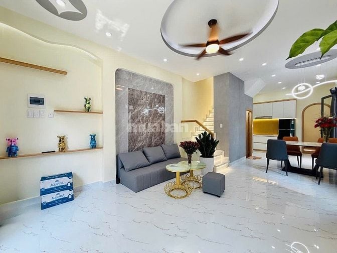 💥Lên sóng siêu phầm tân cổ điển mới xây, Hẻm trước nhà 7m hxh đậu