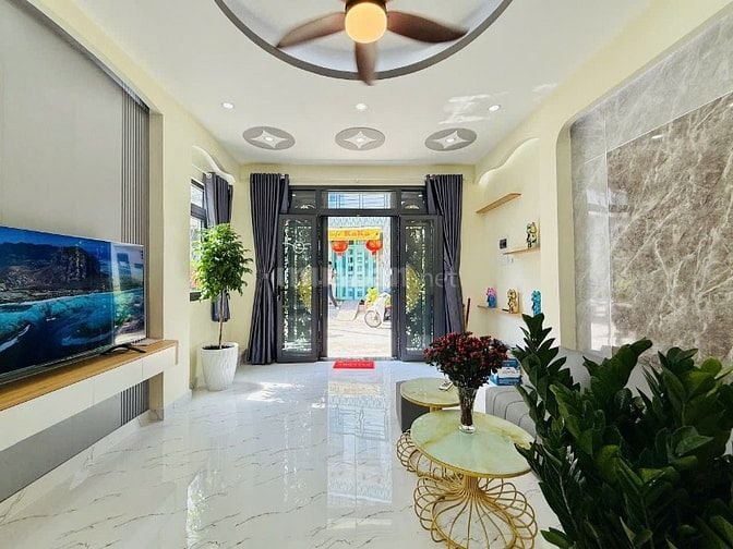 💥Lên sóng siêu phầm tân cổ điển mới xây, Hẻm trước nhà 7m hxh đậu