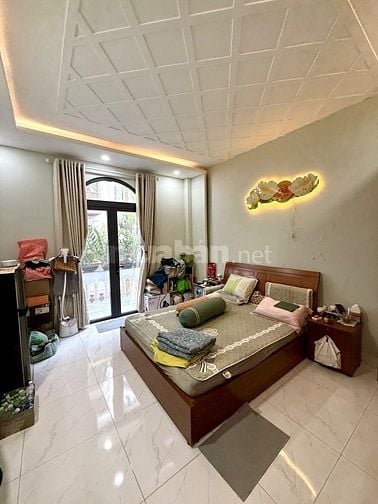 BÁN NHÀ 4 TẦNG BTCT, KHU PHÂN LÔ HẺM XE HƠI ĐẬU CỬA, NGAY LÊ TRỌNG TẤN