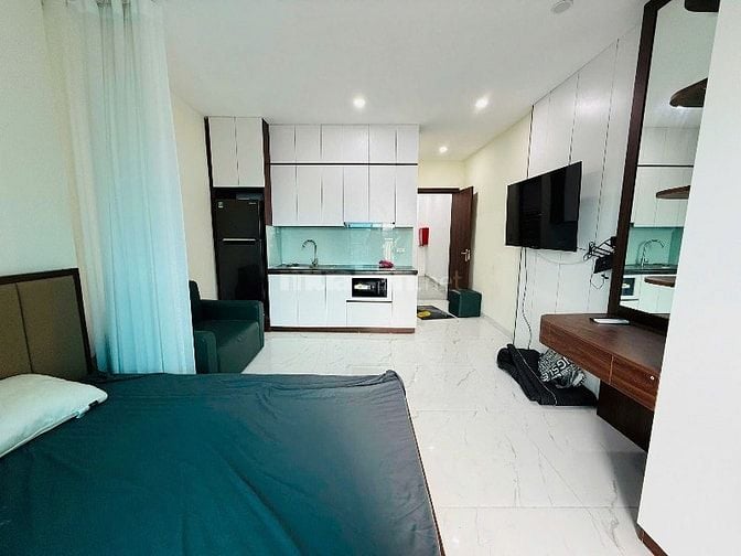 Bán nhà 94.25 Âu Cơ 47m2 MT4m 8 tầng giá 13.8 Tỷ. Sổ vuông đét