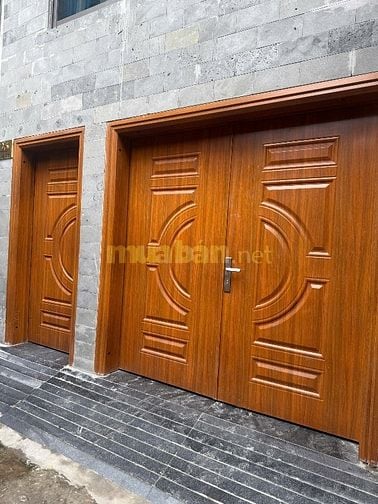 Bán nhà 94.25 Âu Cơ 47m2 MT4m 8 tầng giá 13.8 Tỷ. Sổ vuông đét