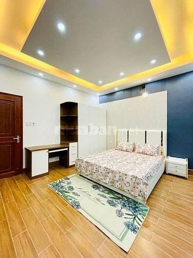 Giá sốc! Nhà hẻm 1 sẹc Tôn Đản, P15, Quận 4, DT 68m2, giá bán 1tỷ950tr