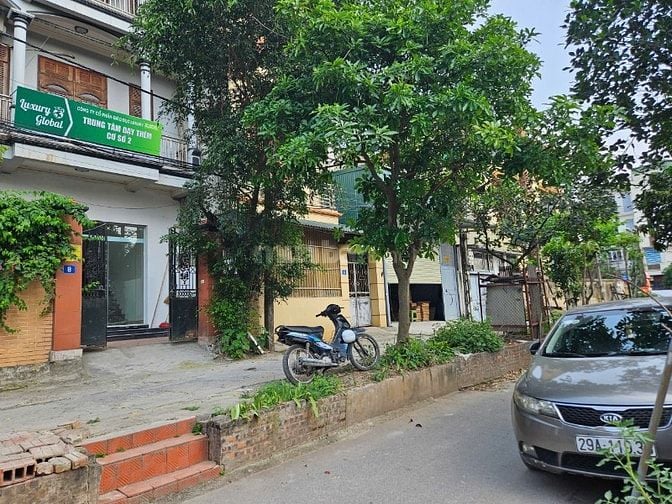 Cho thuê nhà riêng 4 tầng x 96m2, 6 phòng, Giá 18tr. tại 63 Bằng Liệt