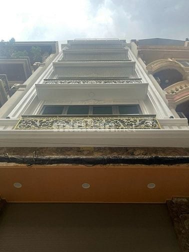 Bán nhà chính chủ Tôn Đức Thắng - Đống Đa 92,1m* 5,5T* Giá 32 tỷ