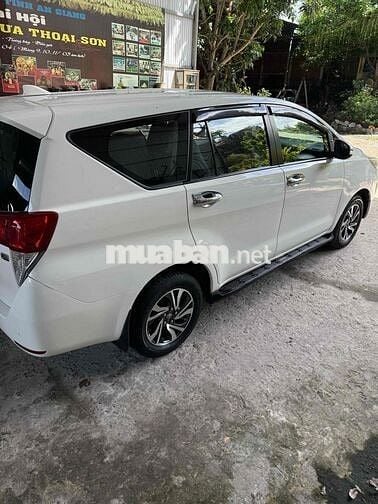 Toyota Innova 2021 E 2.0 MT - 63000 km