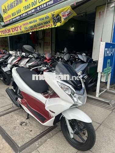 Honda PCX 2012 zing nguyên bản mới 90% bstp chính