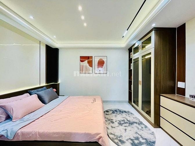 Hot! Nhà 3Tầng Lê Văn Sỹ, 4PN, 3WC, Hẻm 4m,giá duy nhất Chỉ 1Tỷ980 