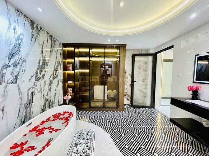 Hot! Nhà 3Tầng Lê Văn Sỹ, 4PN, 3WC, Hẻm 4m,giá duy nhất Chỉ 1Tỷ980 