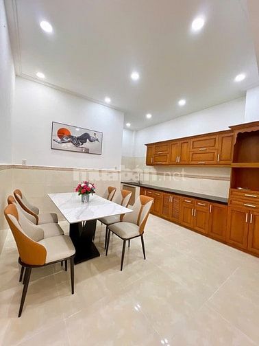 Nhà3-tầng-thống-nhất-gò-vấp-nhà đẹp nội thất đầy đủ vô ở liền