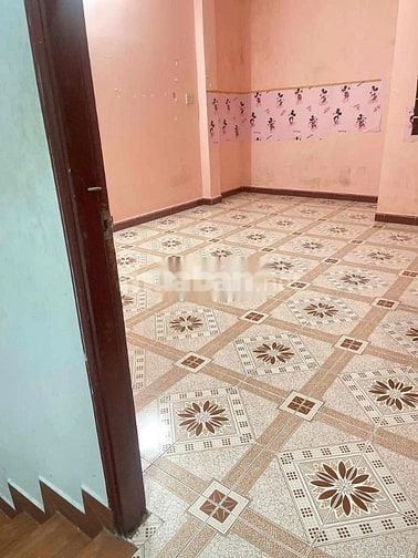 Cho thuê nhà mặt tiền Phan Văn Khỏe, P5, Q.6 giá 9tr