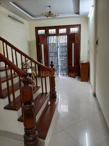 Cho thuê nhà riêng phố Vĩnh Hồ
