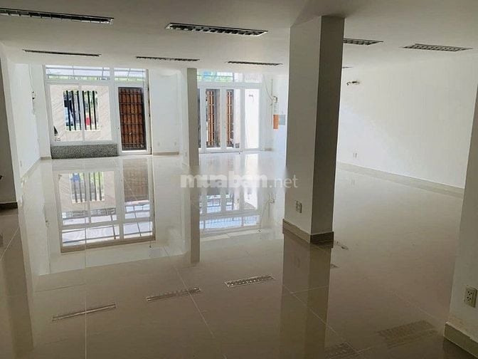 Cho thuê nhà mặt tiền Trần Thị Ngôi, P.4, Q.8 giá 32tr