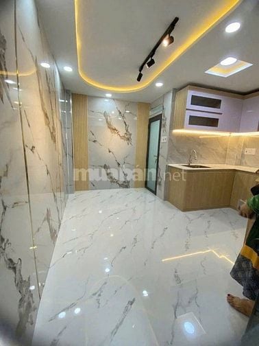 Bán nhà khu dân cư hiện hữu. Làm sổ được 