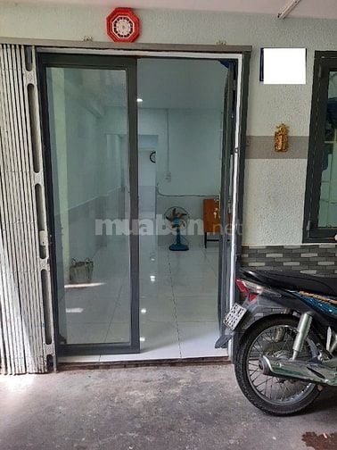Cho thuê nhà hẻm 3m(XM) Đường 702 Hồng Bàng, P.1, Q.11 giá 8.5tr