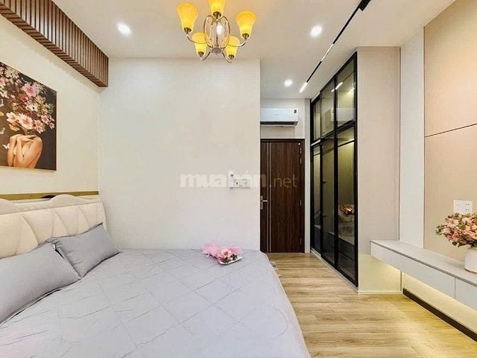 Nhà Nguyễn Trãi, Q5 gần chợ Phùng Hưng. Xây 1 trệt 2 lầu, hẻm 4m, SHR