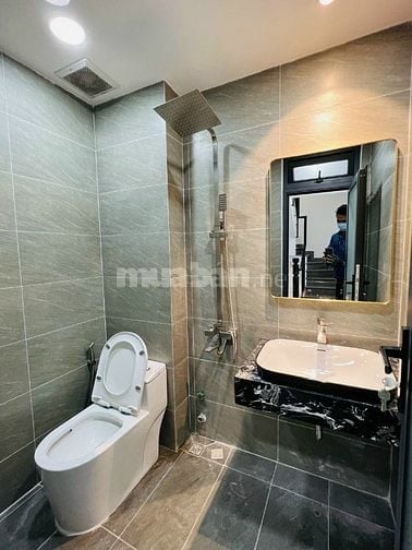 Nhà nở hậu đường 18, Thủ Đức. Sau lưng Gigamall - 3,070 tỷ