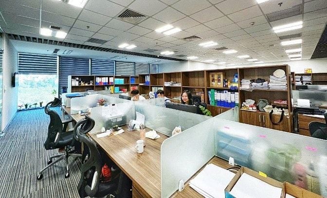 BÁN SÀN VĂN PHÒNG CẦU GIẤY, 1000M2, DT 500 TRIỆU/THÁNG, 70 TỶ