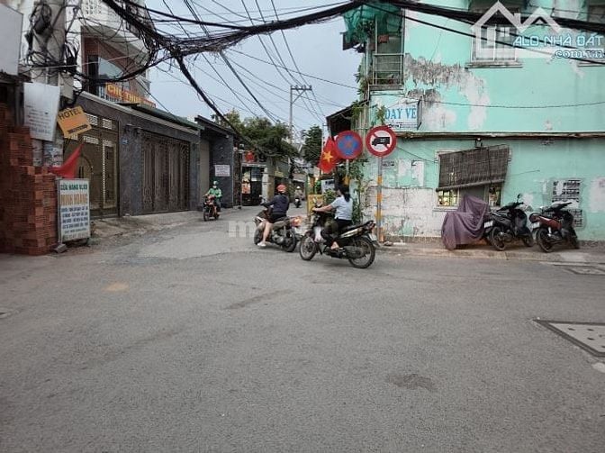 Hàng hiếm quý vị 42m2 xây 2tầng-3PN-Nguyên Hồng-Bình Thạnh,SHR GỌI E
