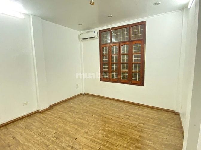 Cho thuê nhà phân lô KĐT Định Công,Hoàng Mai,ôtô dừng đỗ, VP .Giá 16tr