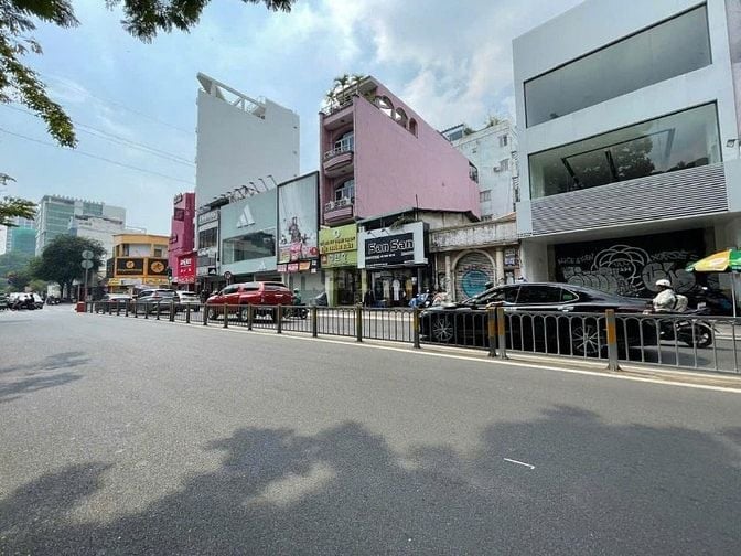 NHÀ CHO THUÊ MT Hai Bà Trưng, Phường 6, Quận 3.