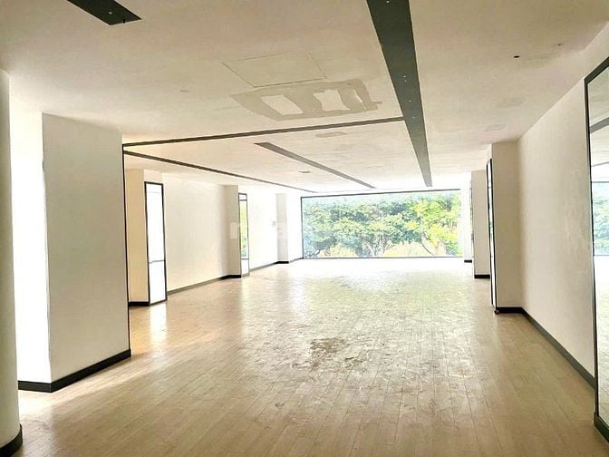 NHÀ CHO THUÊ MT Hai Bà Trưng, Phường 6, Quận 3.