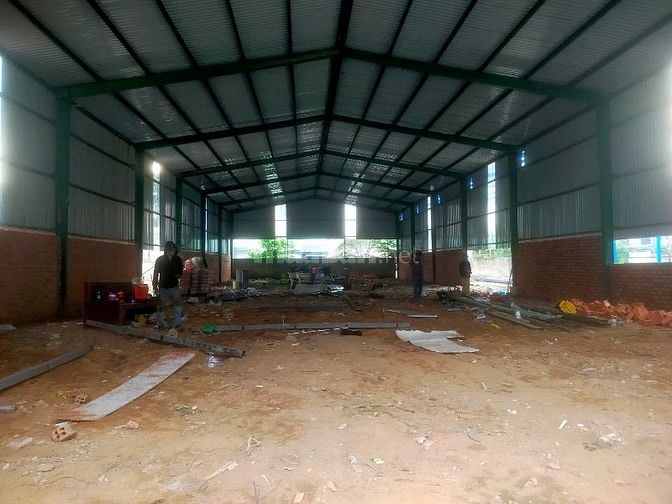 Cho thuê kho xưởng mới đẹp, 1100m2 , đường Lê Văn Quới, quận Bình Tân