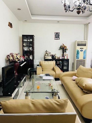 MẶT TIỀN KD, 920m2 x 5 Tầng, TN 100tr/th giá rẻ ngay Âu Cơ Tân Phú 