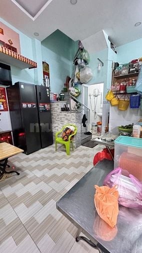 ĐỖ NGỌC THẠNH QUẬN 5, CHỈ 3TỶ HƠN, 24M2 3 TẦNG ĐÚC BÊ TÔNG.