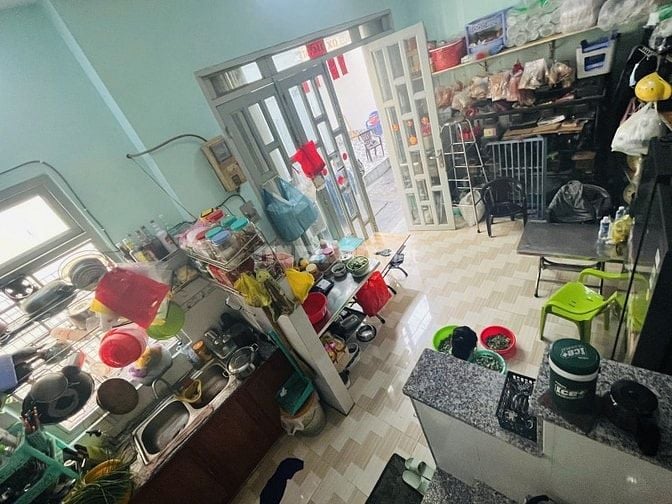 ĐỖ NGỌC THẠNH QUẬN 5, CHỈ 3TỶ HƠN, 24M2 3 TẦNG ĐÚC BÊ TÔNG.