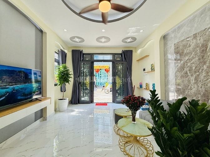 Bán Nhà 2 tầng Hẻm Xe Hơi, Nguyên Hồng, Phường 1, Gò Vấp, dt 4x13