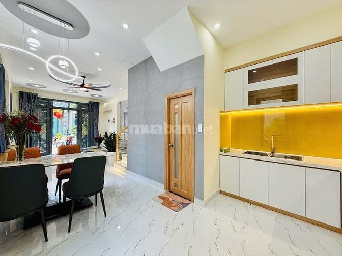 Bán Nhà 2 tầng Hẻm Xe Hơi, Nguyên Hồng, Phường 1, Gò Vấp, dt 4x13