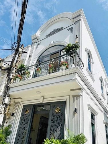 Nhà đẹp mới xây cần vốn bán gấp giá chỉ 1tỷ930 Trần Bình Trọng, Quận 5