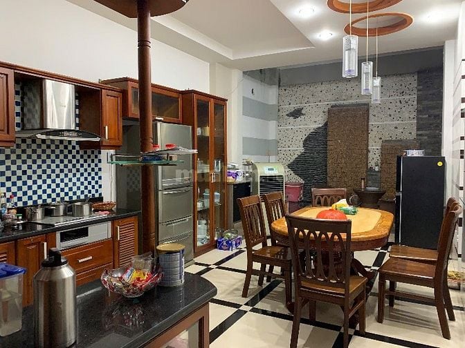 Bán Căn Nhà Cao Cấp Hẻm 312// Trịnh Đình Trọng-P.Hoả Thạnh-Q.Tân Phú