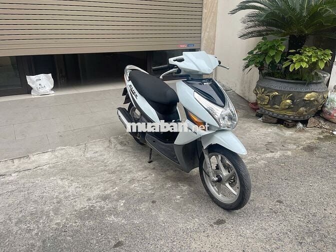 Xe Click biển 30L5-1430 màu trắng-đen