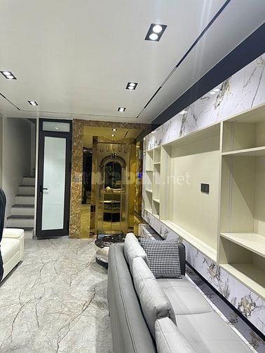 BÁN NHÀ MỚI PHỐ NGỌC THỤY HỒNG TIẾN - NỘI THẤT ĐẸP - CHỈ 8.7 TỶ