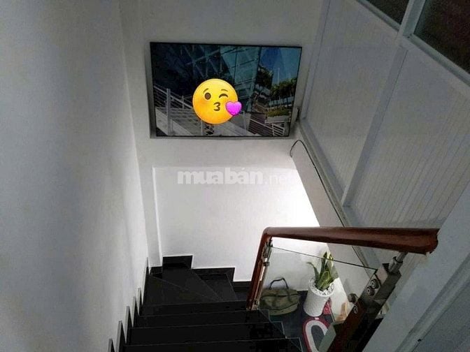 Bán nhà mới đẹp hẻm xe hơi đường Nguyễn Chí Thanh, Phường 6, Quận 11