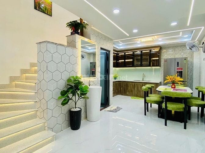 Chủ ký gửi nhà giá tốt 2tỷ350tr DT 47m2 Kỳ Đồng P9 Q3