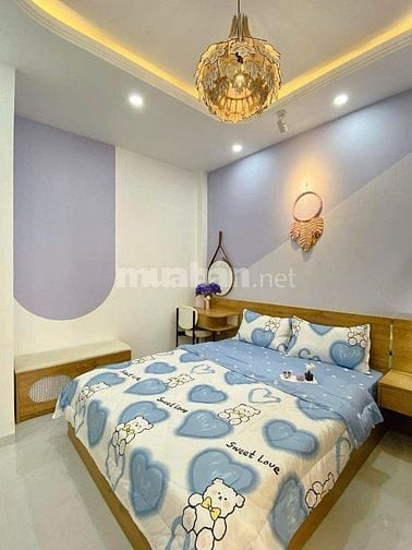 chủ kẹt tiền bán gấp căn nhà Nguyễn Kiệm, P.4, Phú Nhuận. Giá: 2,79tỷ