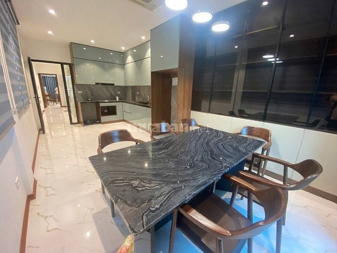 Siêu phẩm phân lô Cầu giấy ,2 thoáng, 51m2, MT 4M, giá nhỉnh 12 tỷ