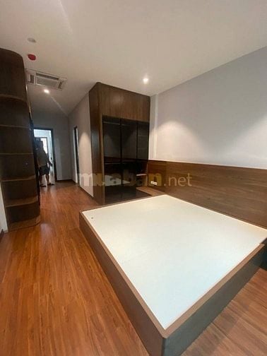 Siêu phẩm phân lô Cầu giấy ,2 thoáng, 51m2, MT 4M, giá nhỉnh 12 tỷ