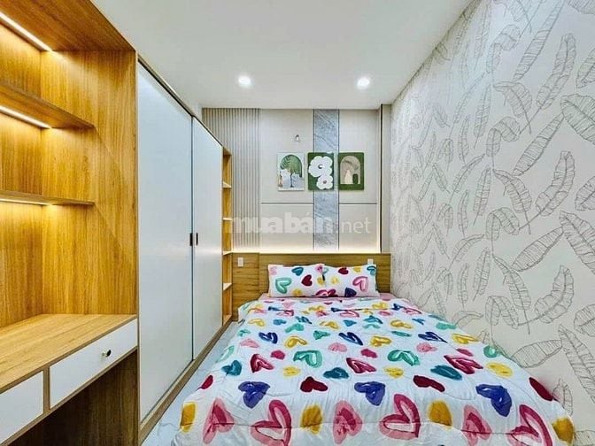 NHÀ ĐẸP Đ. CỬU LONG, P2, TÂN BÌNH - GẦN SÂN BAY - GIÁ TỐT ĐẦU TƯ
