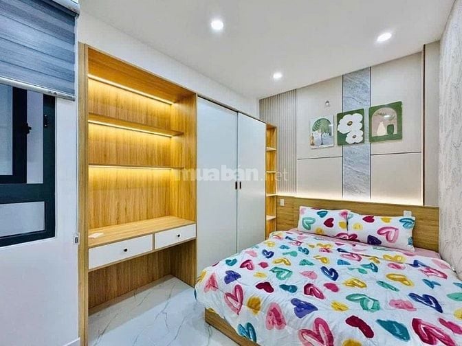 NHÀ ĐẸP Đ. CỬU LONG, P2, TÂN BÌNH - GẦN SÂN BAY - GIÁ TỐT ĐẦU TƯ
