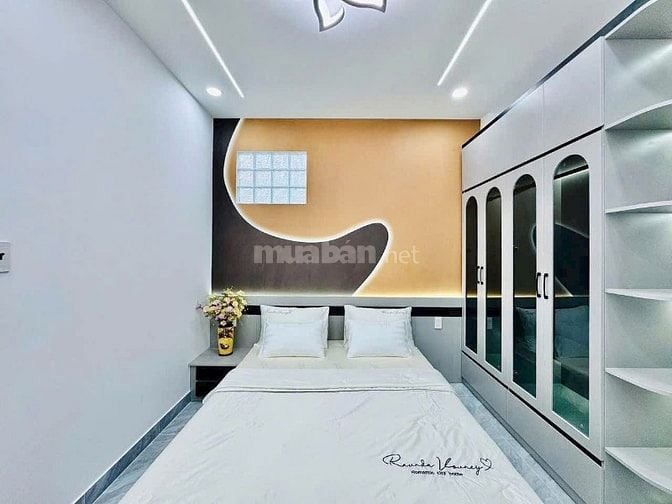 Siêu Hot! Nhà 60m² Lâm Văn Bền,Q7 – 2Lầu, Giá Chỉ 2Tỷ300 SỔ HỒNG RIÊNG
