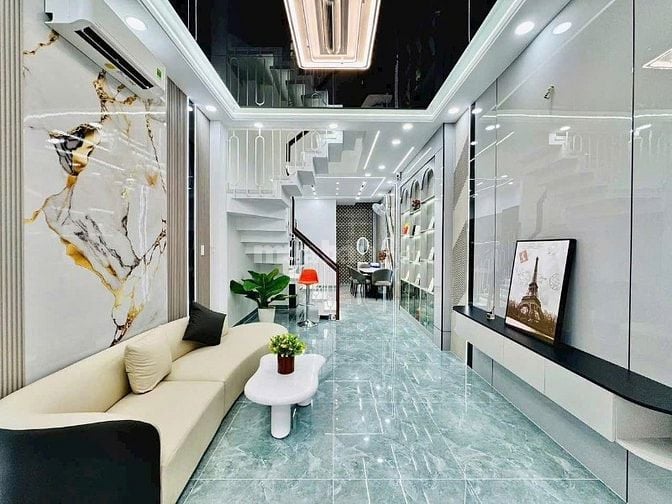 Siêu Hot! Nhà 60m² Lâm Văn Bền,Q7 – 2Lầu, Giá Chỉ 2Tỷ300 SỔ HỒNG RIÊNG