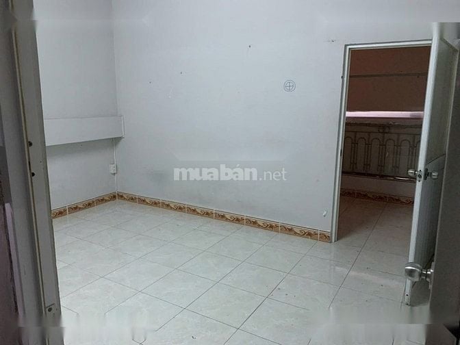 Cho thuê nhà mặt tiền Hoàng Ngọc Phách, P.P.T.Hòa, Q.Tân Phú giá 17tr