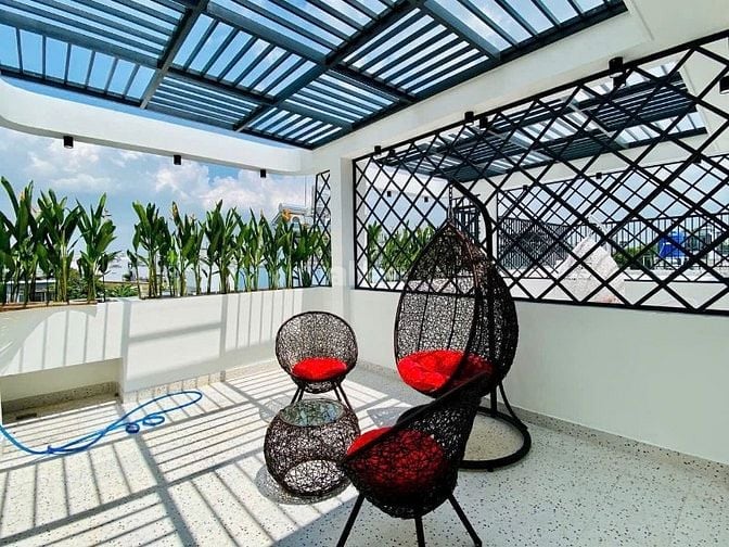 Bán nhà 1 trệt 3 lầu nội thất hẻm trước nhà 5m Đs 9 p16 41m2 giá 5,879
