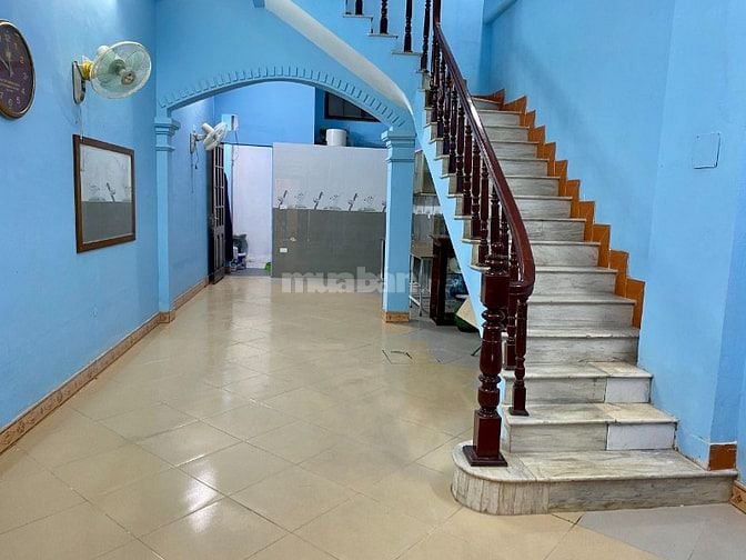 Chính chủ - Cho thuê nhà nguyên căn 4 tầng tại số 8F ngõ 81 phố Láng H