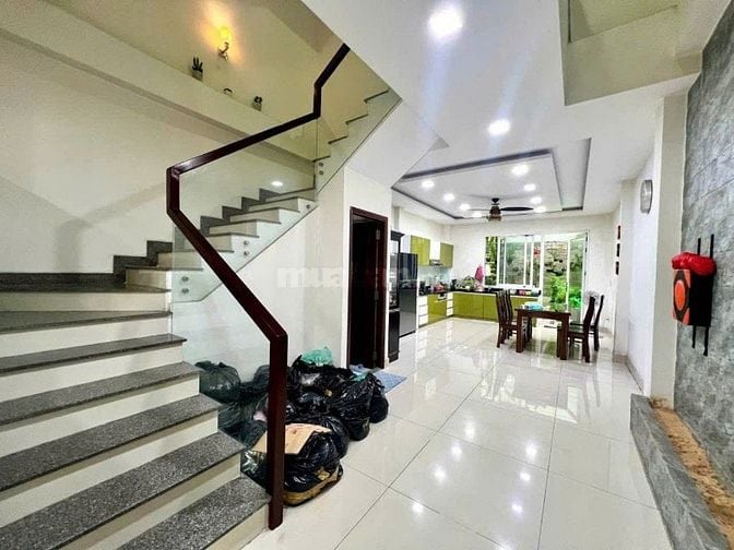 💥SIÊU PHẨM TÂN PHÚ- 4.4 x 22- KHUÔNG VIỆT- HXH QUAY ĐẦU- CHỈ 11.9 TỶ
